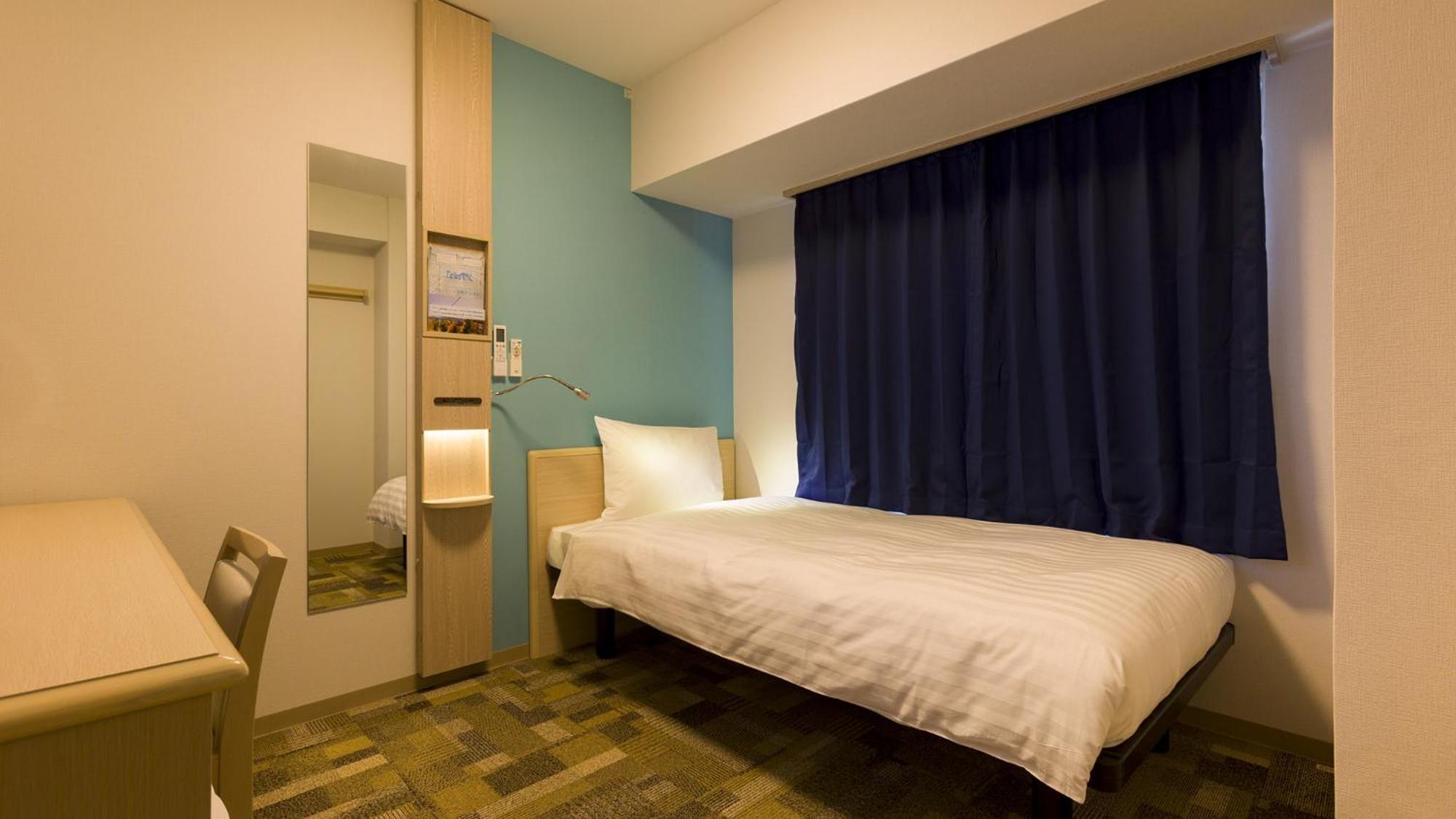 Toyoko Inn Tokyo Keio-Sen Higashi-Fuchu-Eki Kita-Guchi Quarto foto