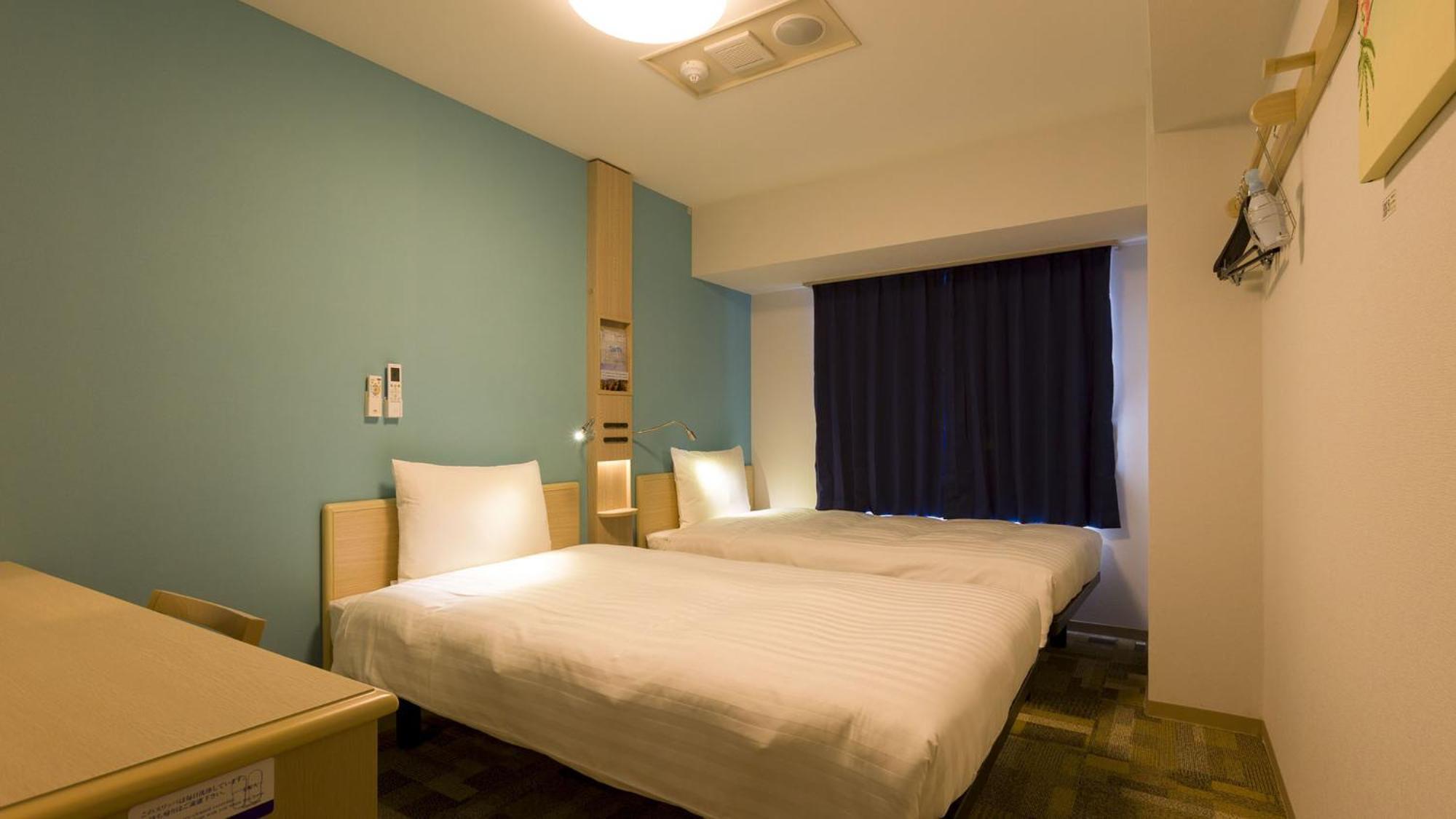 Toyoko Inn Tokyo Keio-Sen Higashi-Fuchu-Eki Kita-Guchi Quarto foto